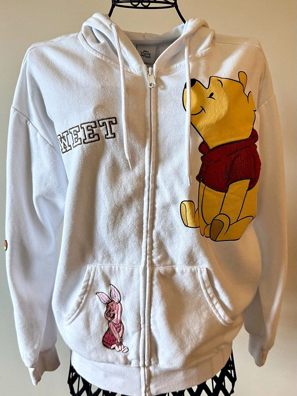 Disney - Winnie the Pooh "Sweet" Embroidered Full-Zip Hoodie - M - White